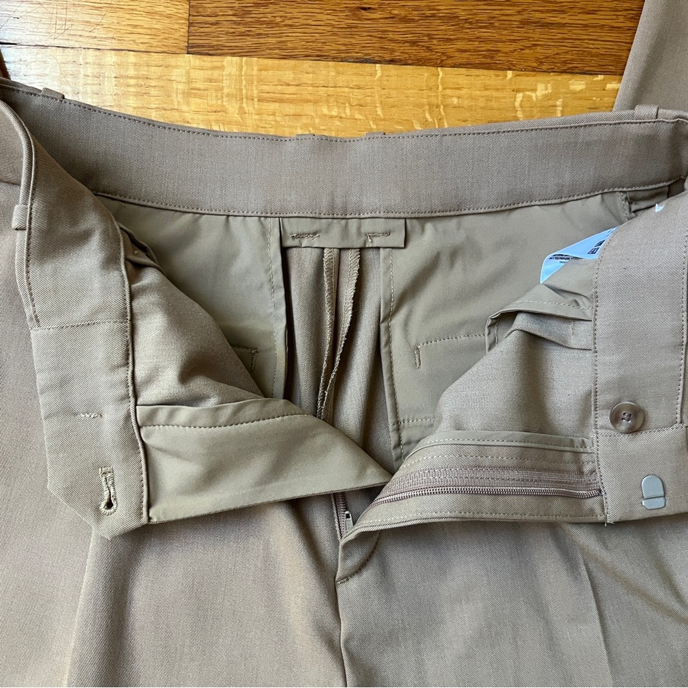 Uniqlo Smart Wide Pants - Picture 6 of 9